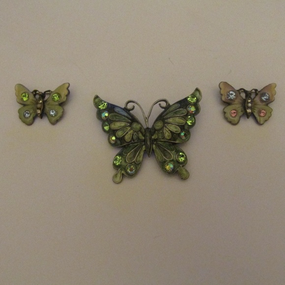 butterfly pins and brooches
